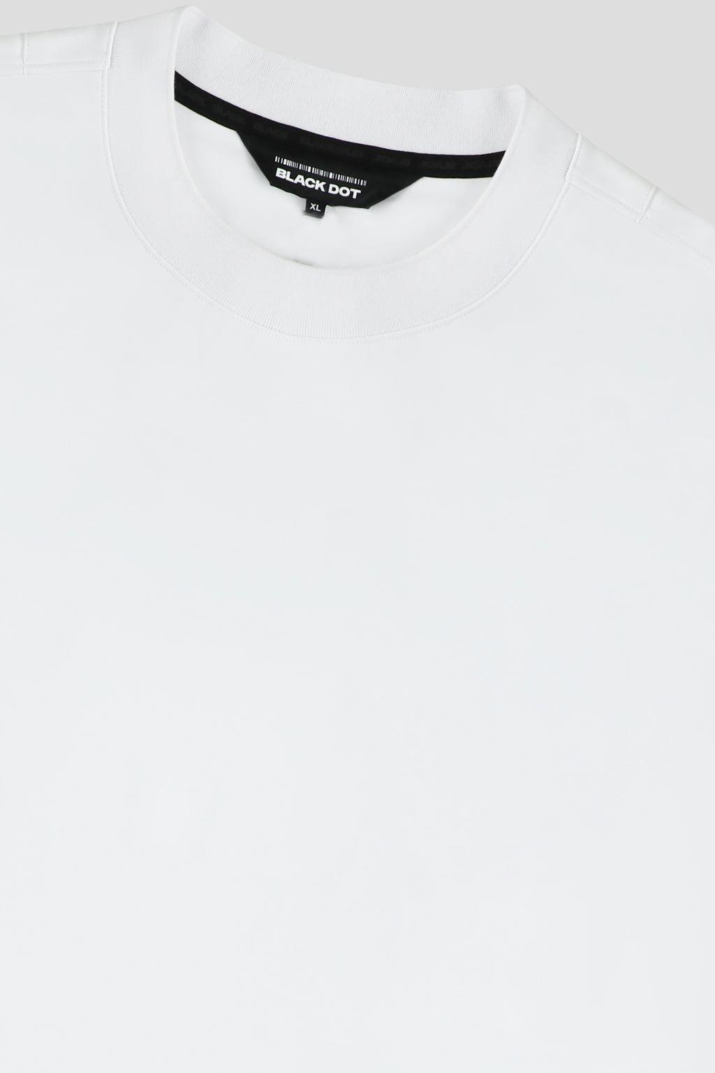 T-SHIRT BD subtle graphic