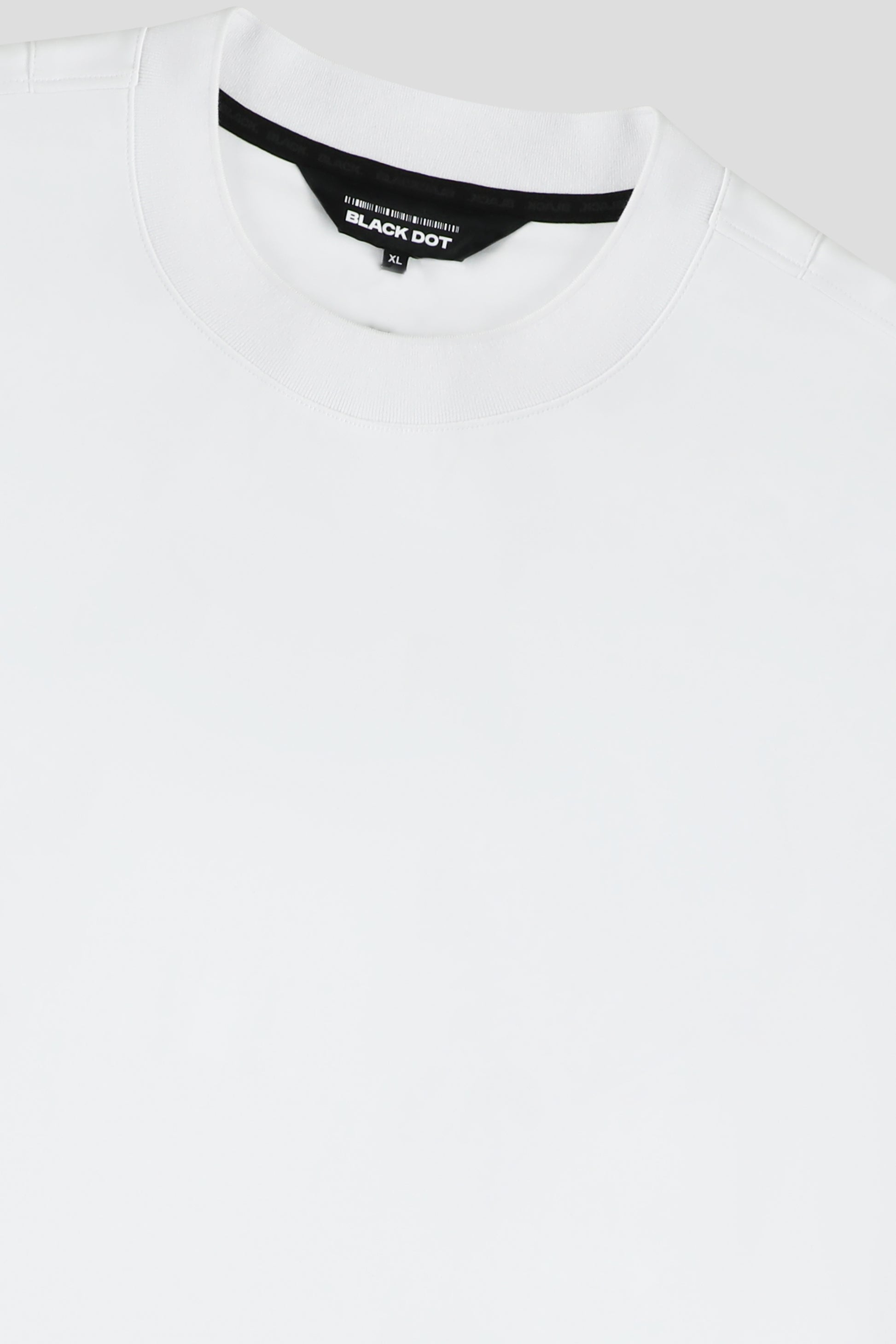 T-SHIRT BD subtle graphic