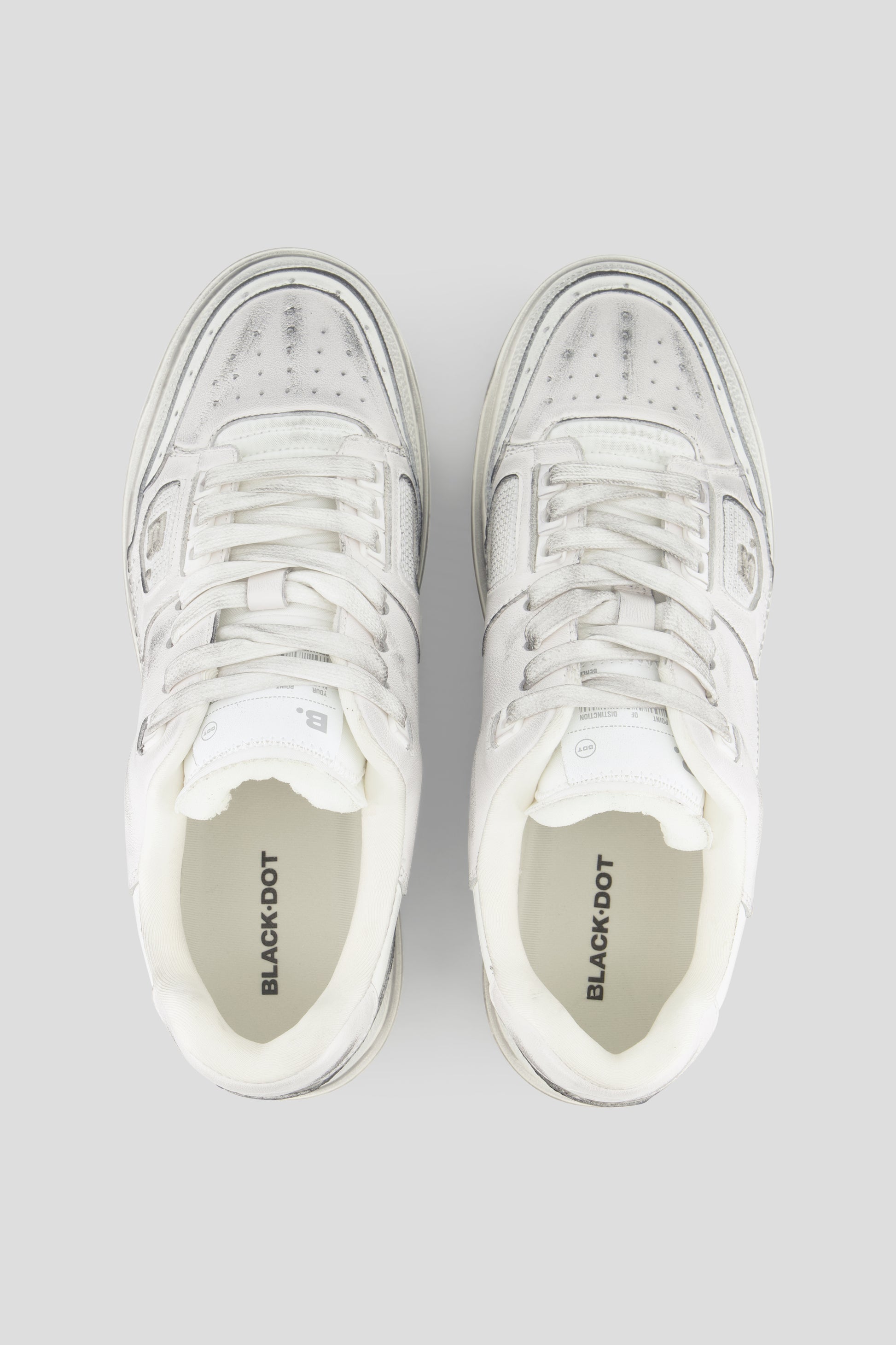 SNEAKERS Contrast Edge