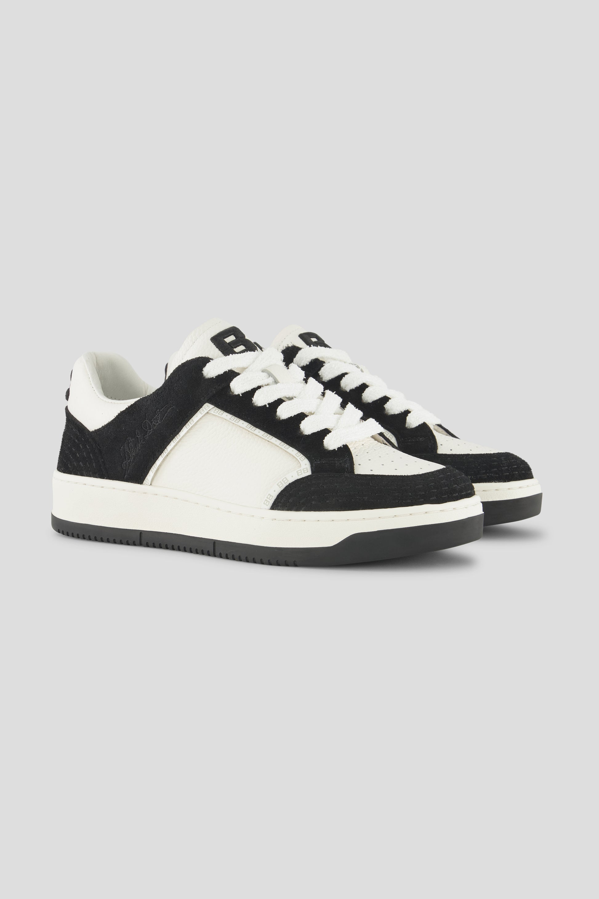 SNEAKERS BD clean urban style