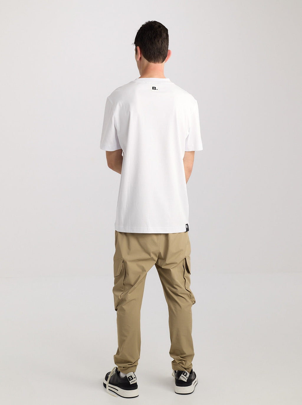 T-SHIRT Modern Sophistication
