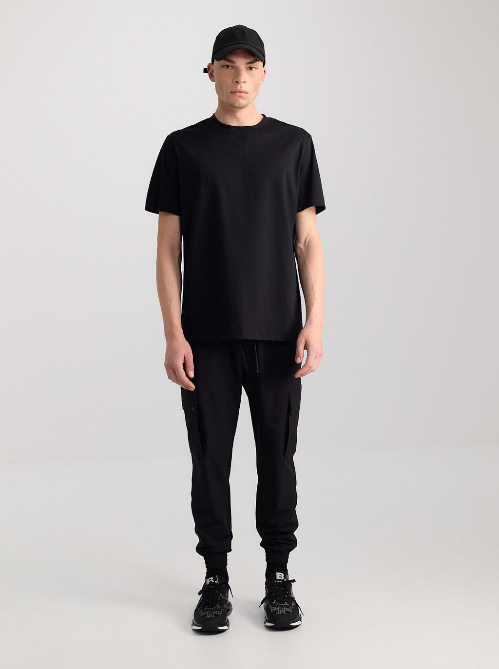 T-SHIRT Modern Sophistication