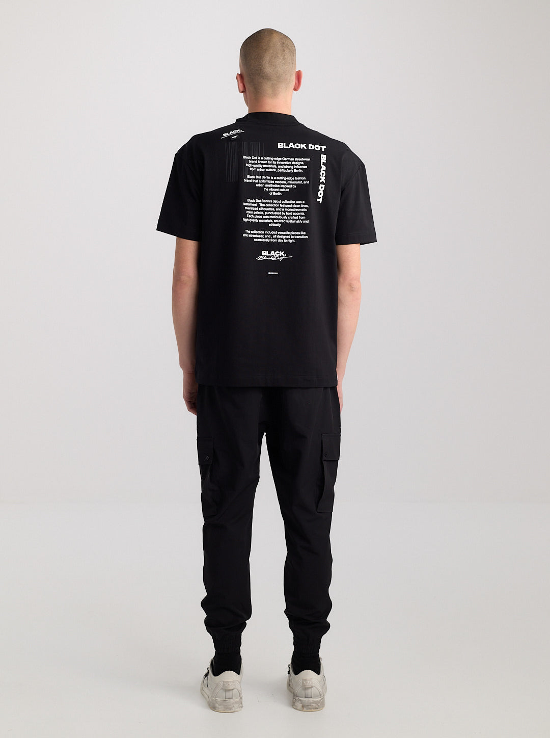 Tシャツ・カットソー Opening Project Identity T Shirt Black Jordan J Dot T-Shirt (Black/Sail) – CNCPTS