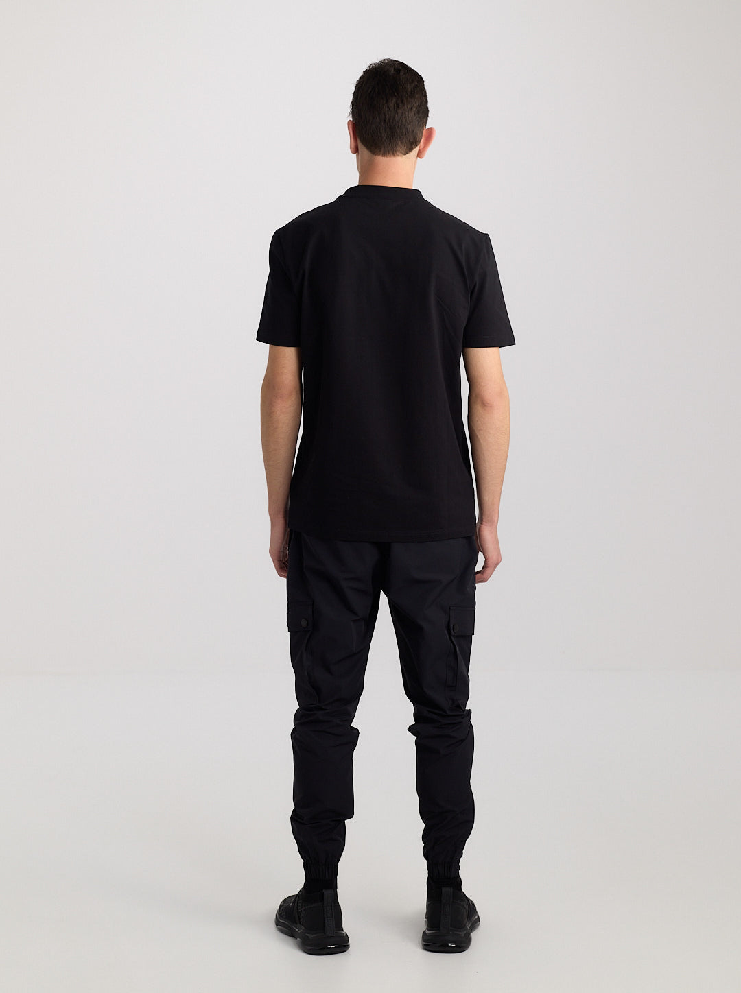 T-SHIRT Sleek Form