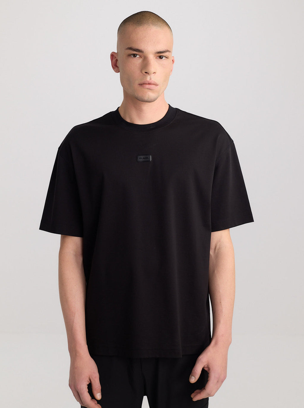 T-SHIRT Elevated Essentials