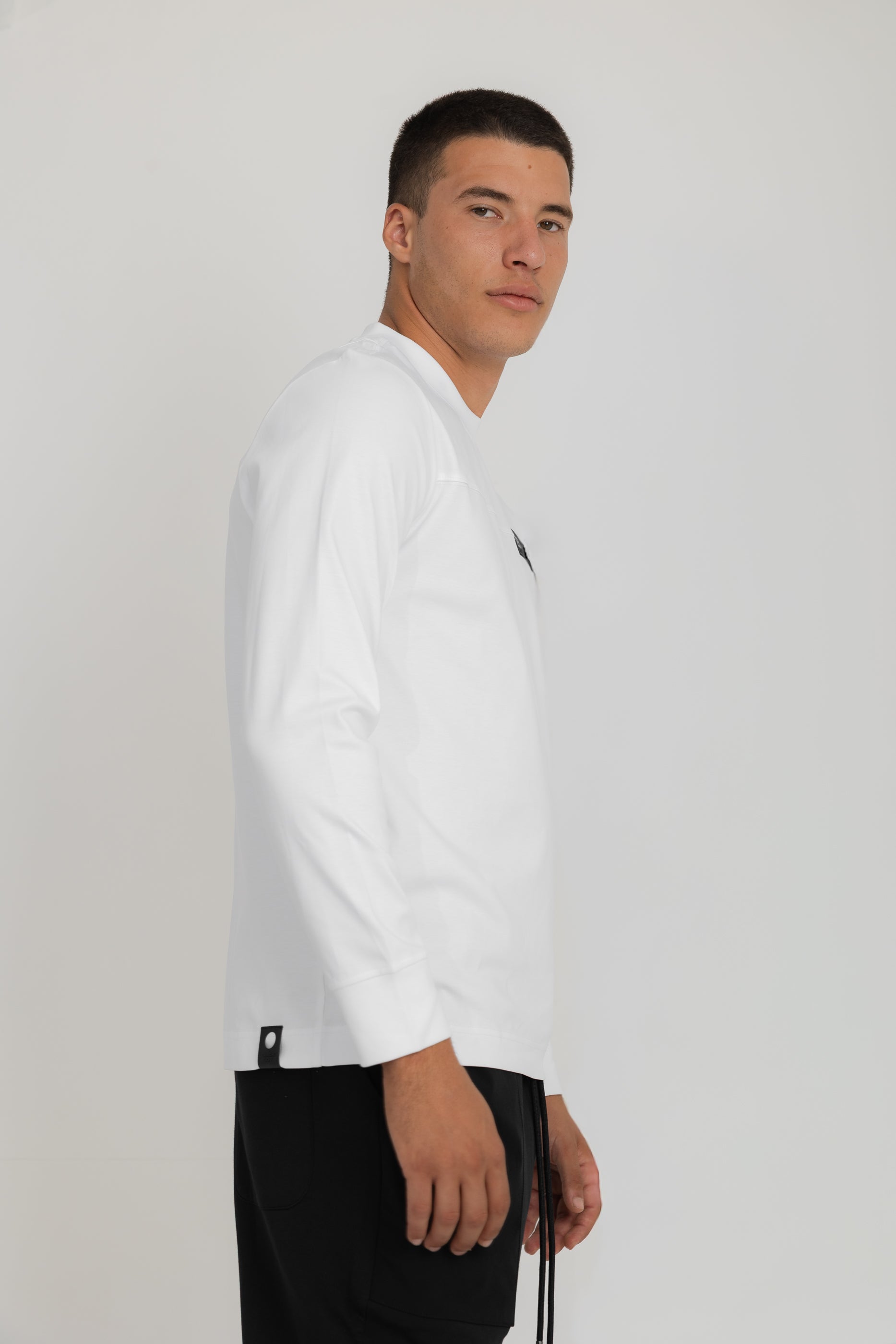 T-SHIRT BD Linear Patch