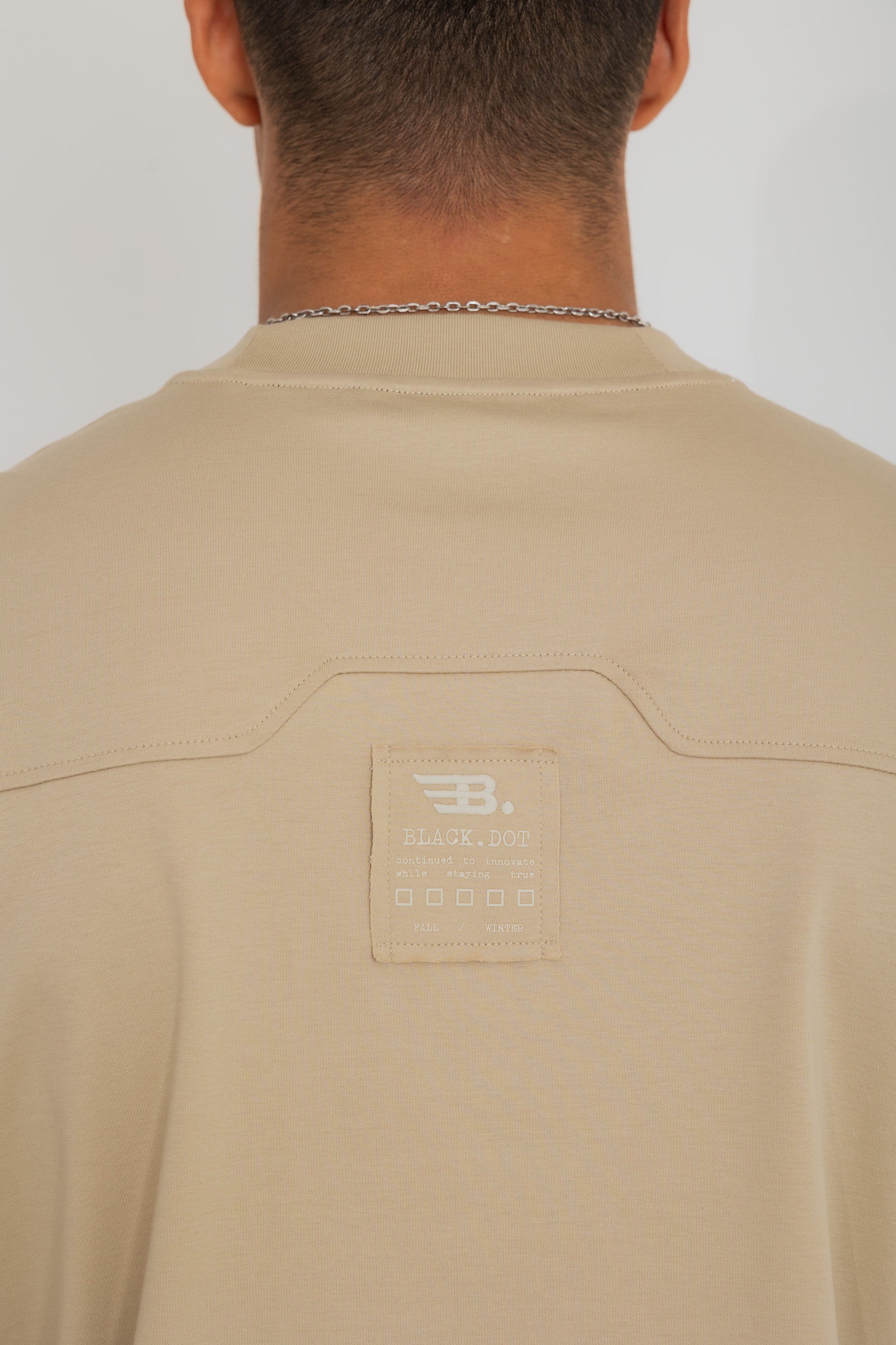 T-SHIRT BD Minimal Crest