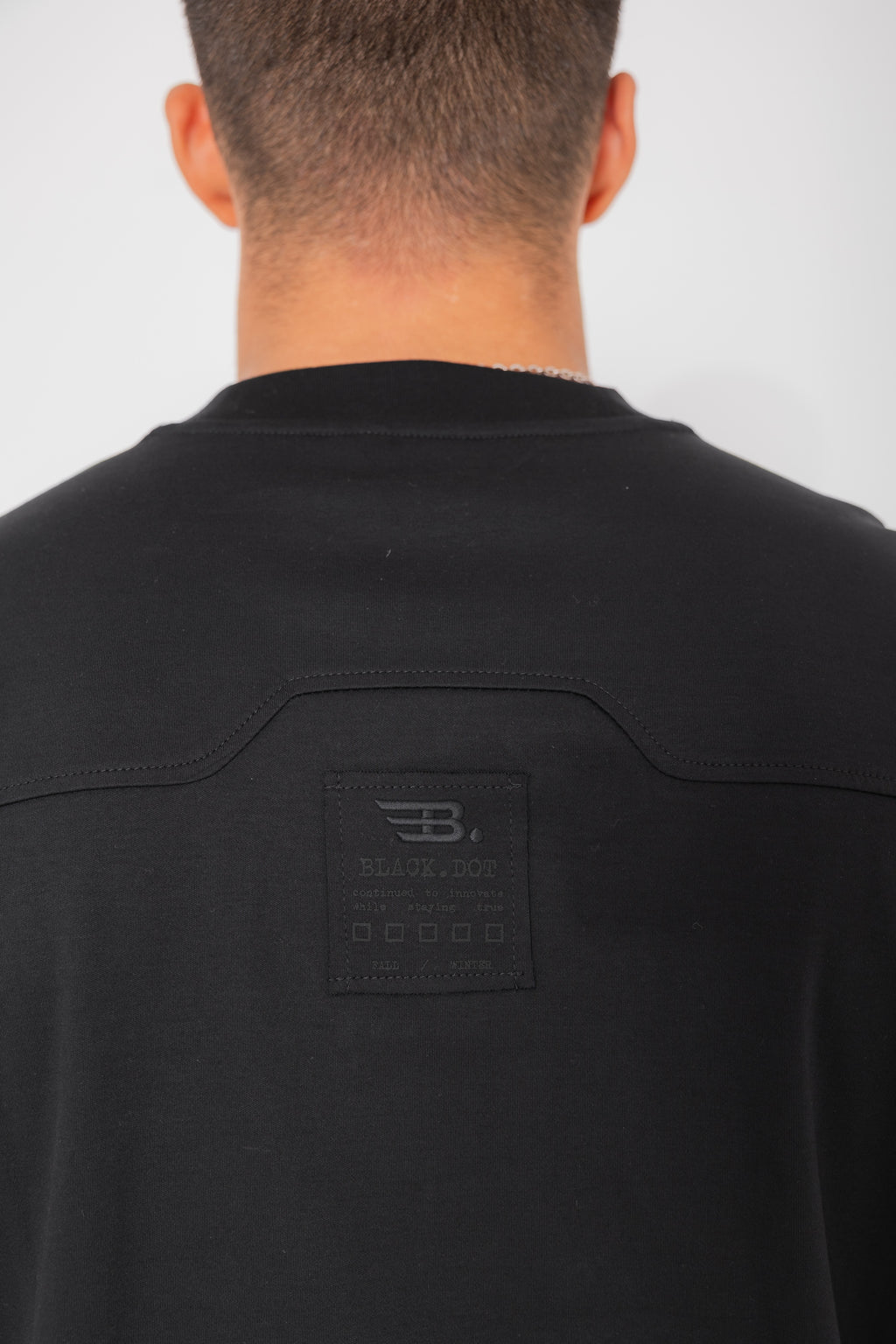 T-SHIRT BD Minimal Crest