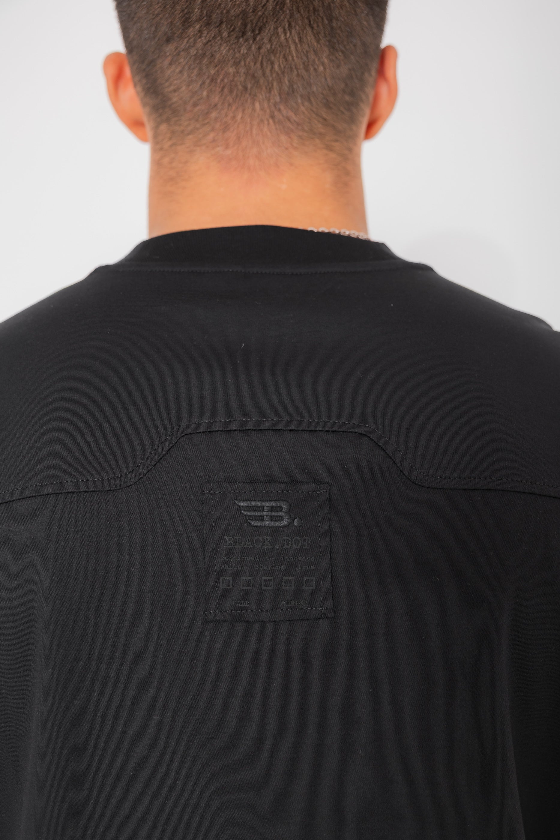 T-SHIRT BD Minimal Crest