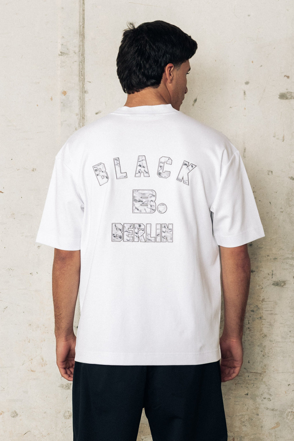 T-SHIRT BD back graphic