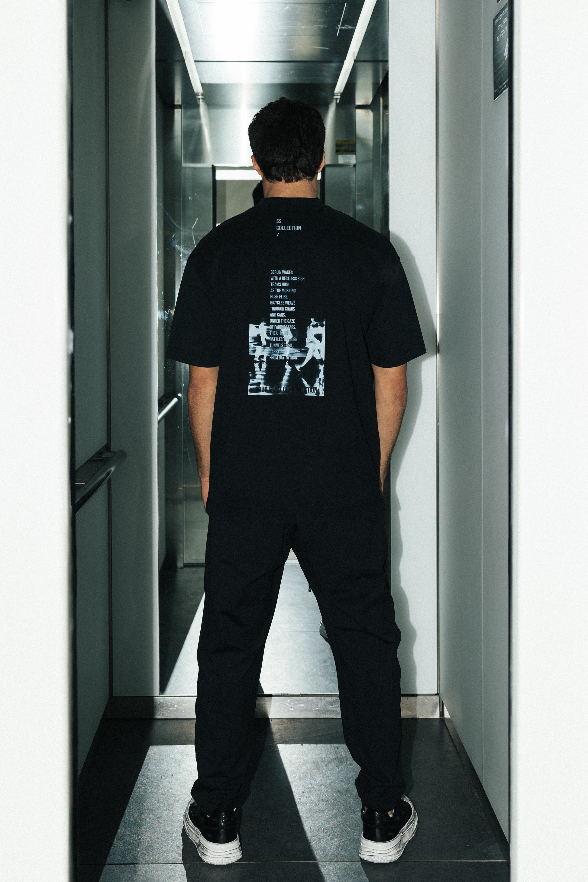 T-SHIRT BD graphic print